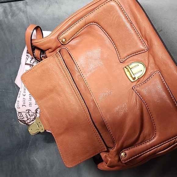 Juicy Couture coral leather mini bag - Picture 4 of 4